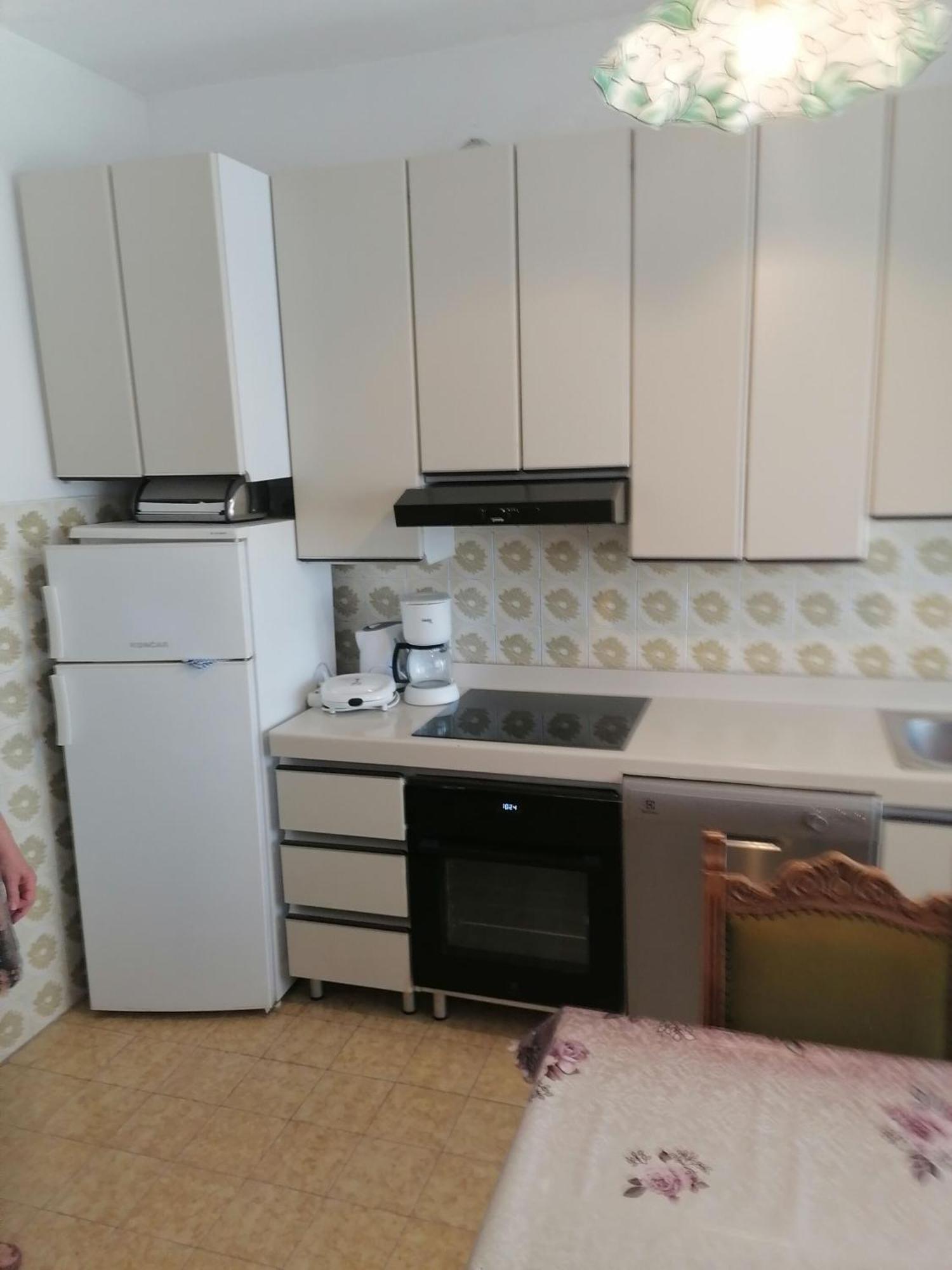 Apartment Gorda Kaštela Екстериор снимка